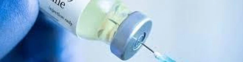 Algunos problemas con las vacunas anti-COVID abren el debate sobre la política y el manejo de la salud pública